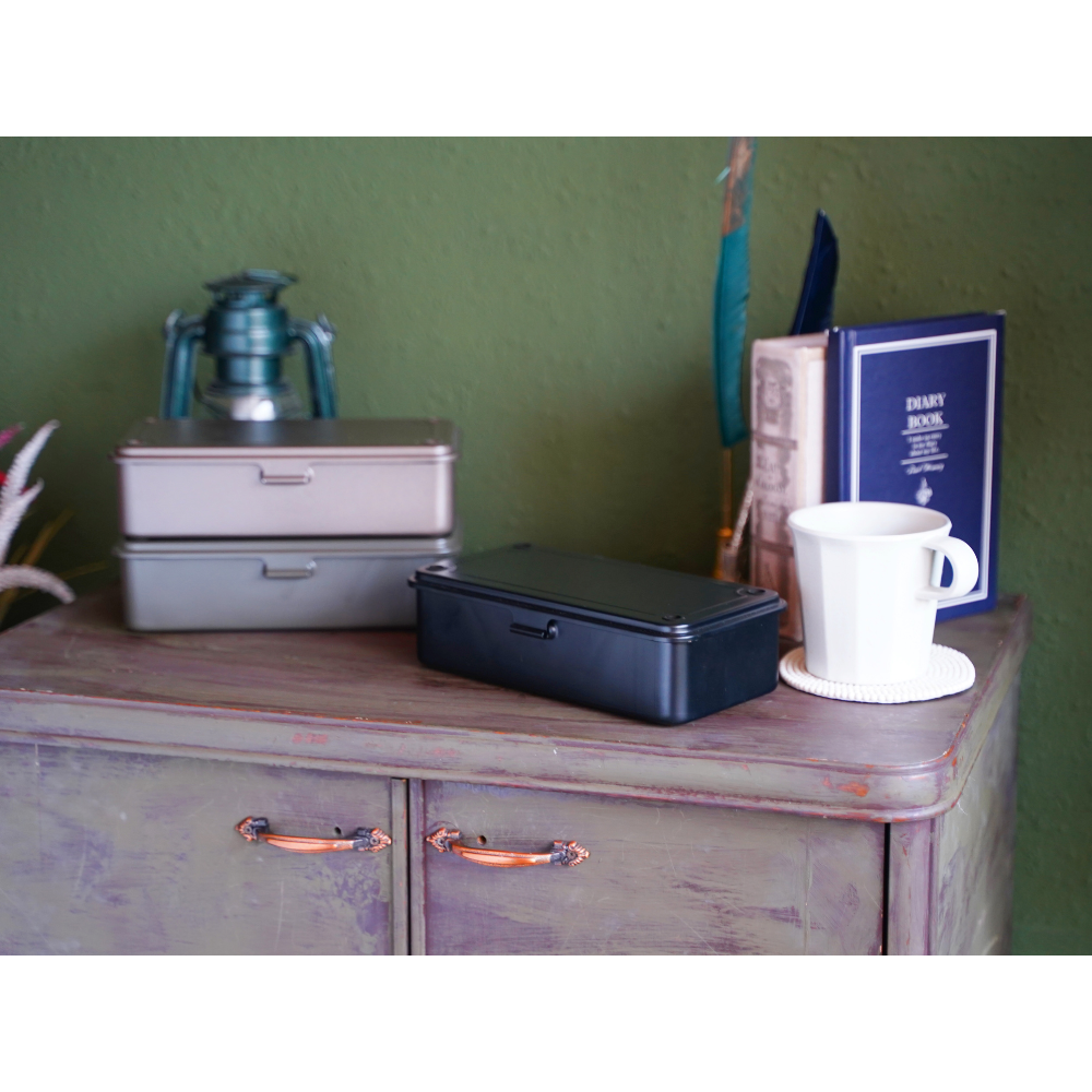 トランク型工具箱 T-190 BK（ブラック） | 東洋スチール株式会社