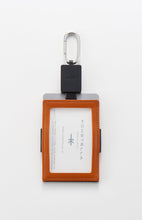 Load image into Gallery viewer, KONSTELLA ID · PASS Case-Vertical- (Silver)