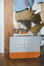 Load image into Gallery viewer, <BR>KONSTELLA Briefcase (Silver)