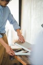 Load image into Gallery viewer, <BR>KONSTELLA Briefcase (Silver)