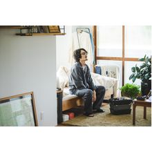 Load image into Gallery viewer, TOYO Camber-top Toolbox Y-350 P0 (Living coral)
