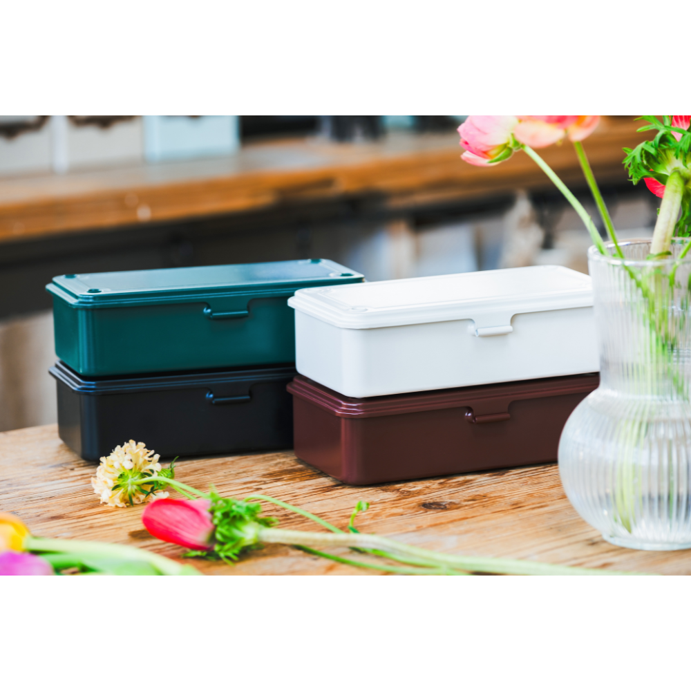 TOYO Trunk Shape Toolbox T-190 W (White) | 東洋スチール株式会社 TOYO Trunk Shape Toolbox T-190 W (White) | 東洋スチール株式会社