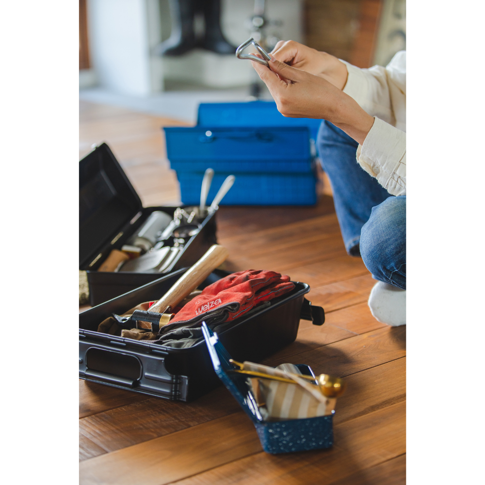 TOYO Trunk Shape Toolbox T-190 JI (Japanese indigo) | 東洋スチール
