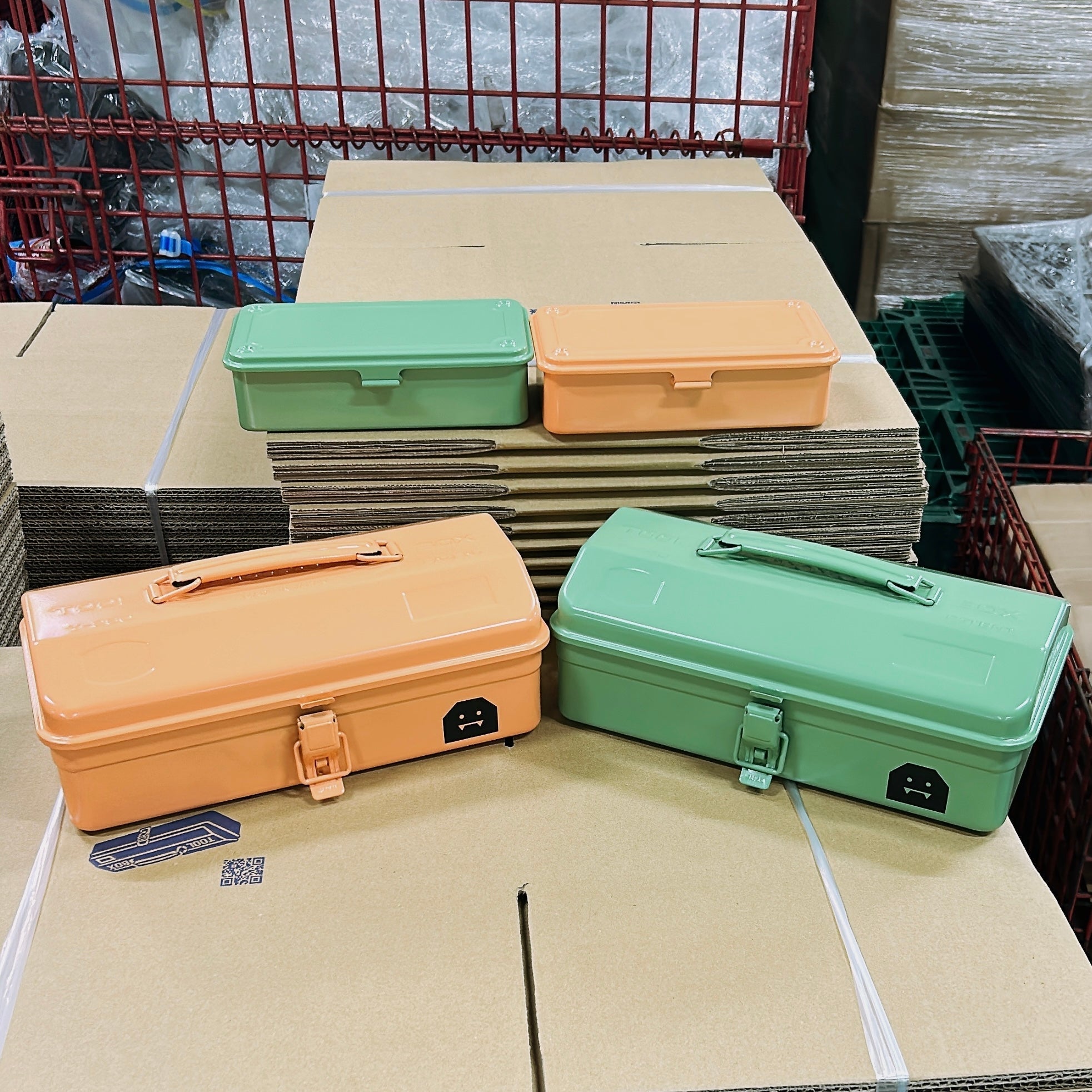 Halloween Limited Edition]TOYO Trunk Shape Toolbox T-190 MONSTER