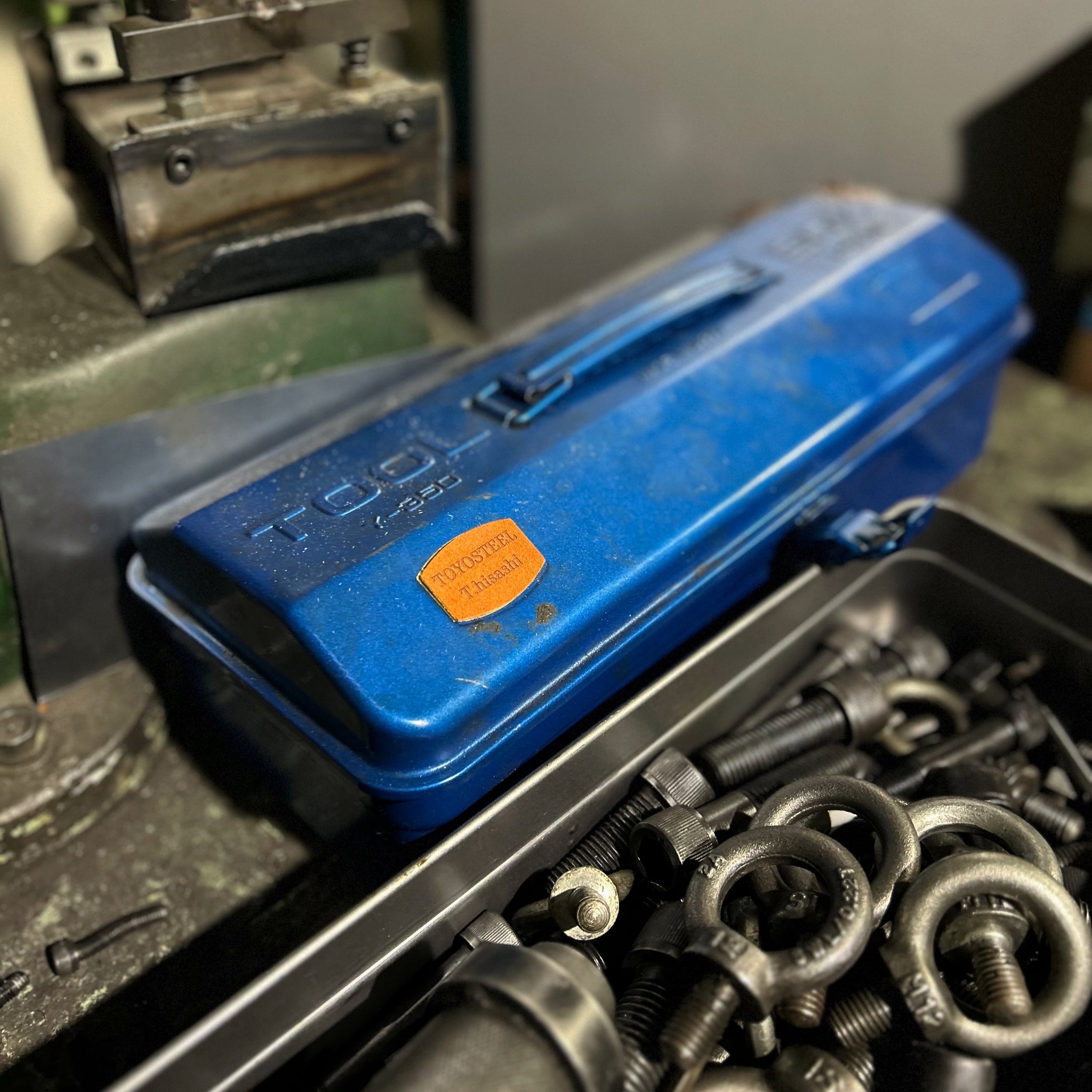 Personalized Leather Tag | 東洋スチール株式会社 | TOYO STEEL Co., Ltd.