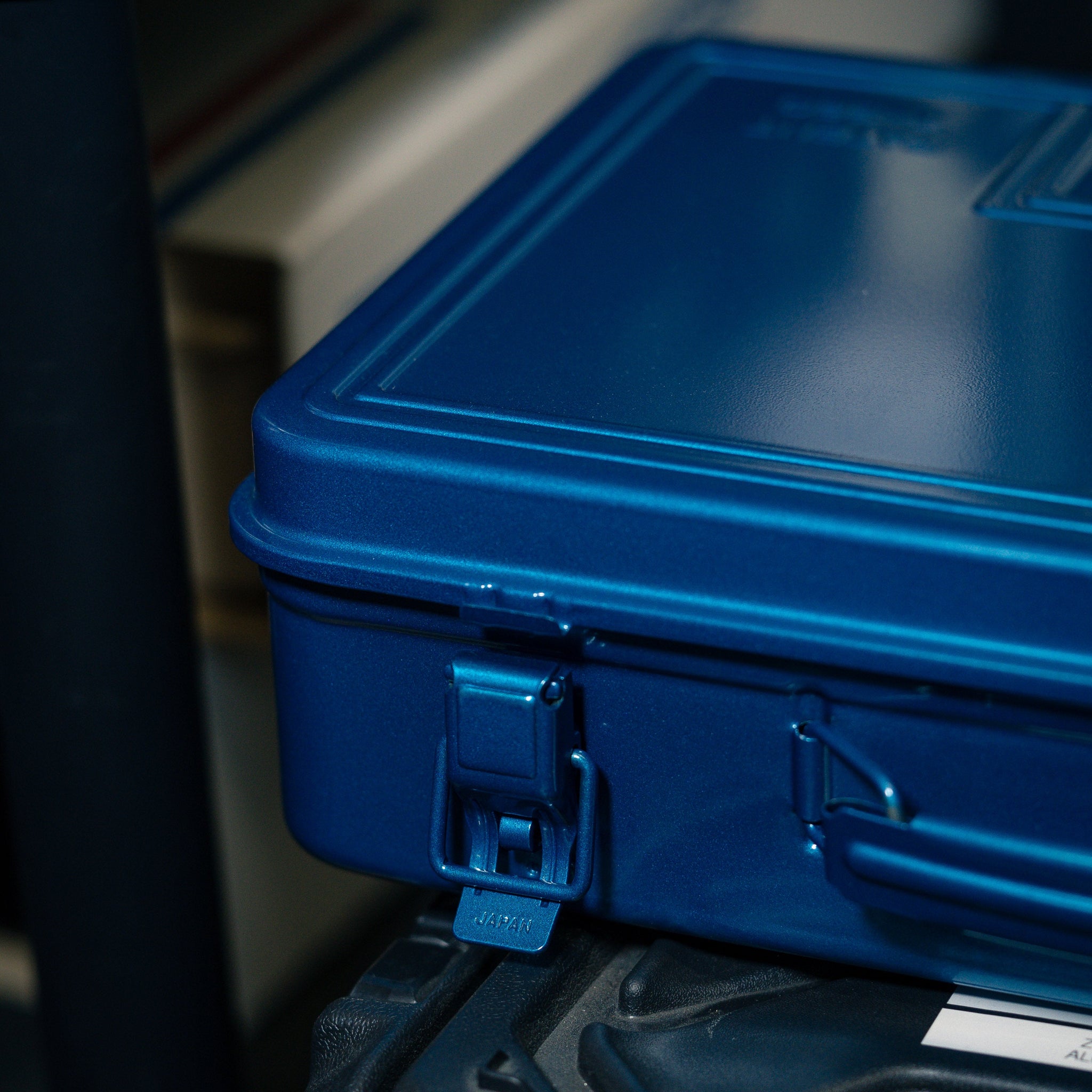 TOYO Trunk Shape Toolbox T-360 B (Blue) | 東洋スチール株式会社