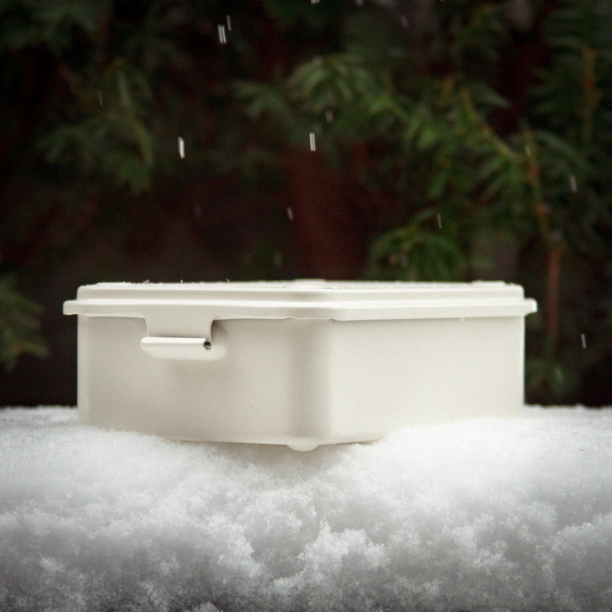 TOYO Trunk Shape Toolbox T-190 W (White) | 東洋スチール株式会社 | TOYO STEEL Co., Ltd.