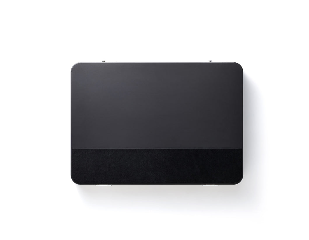 KONSTELLA Clutch (Black)