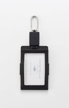 Load image into Gallery viewer, KONSTELLA ID · PASS Case-Vertical- (Black)
