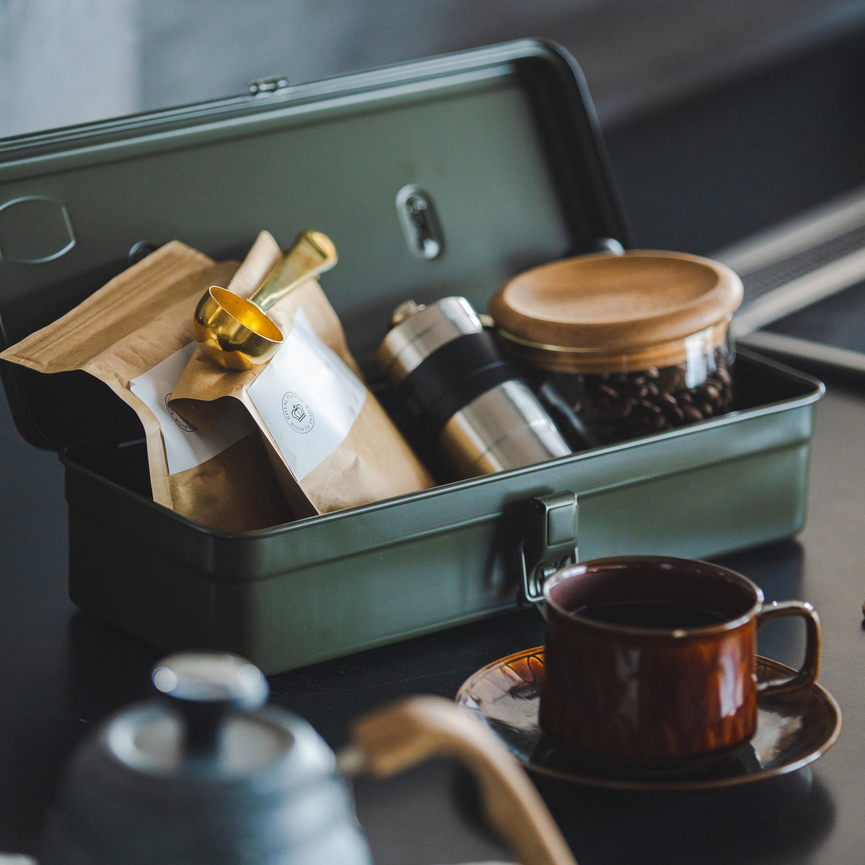 トランク型工具箱 T-320 MG (モスグリーン)